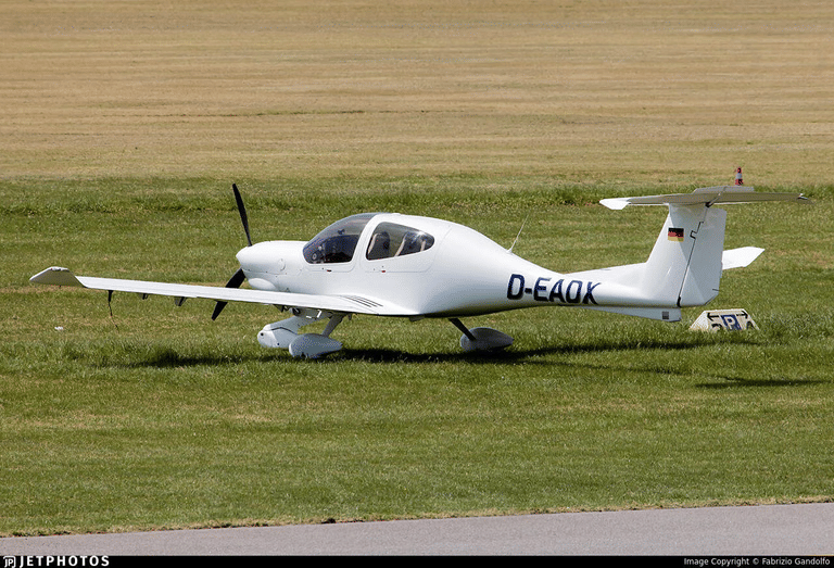 DA40 von hinten