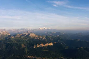Balade aérienne entre Léman et montagnes suisses