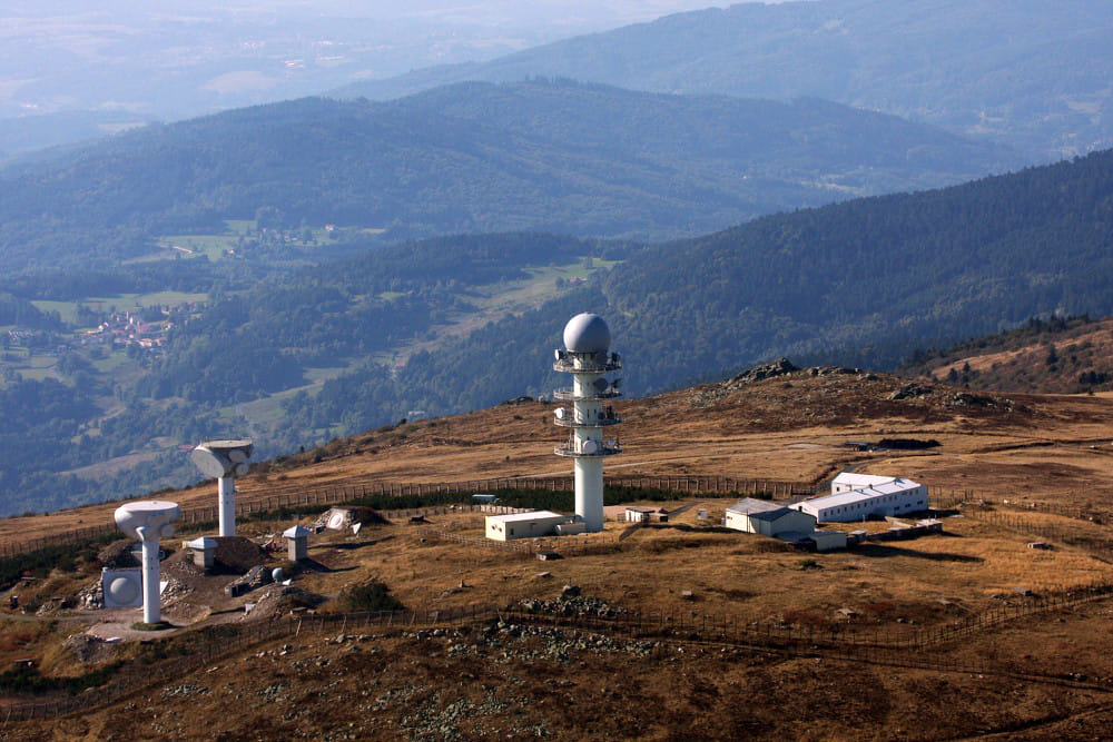 Pierre-sur-Haute - Base militaire