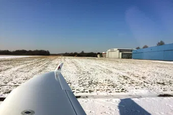 Rundflug mit einer Landung in Donaueschingen oder Leutkirch