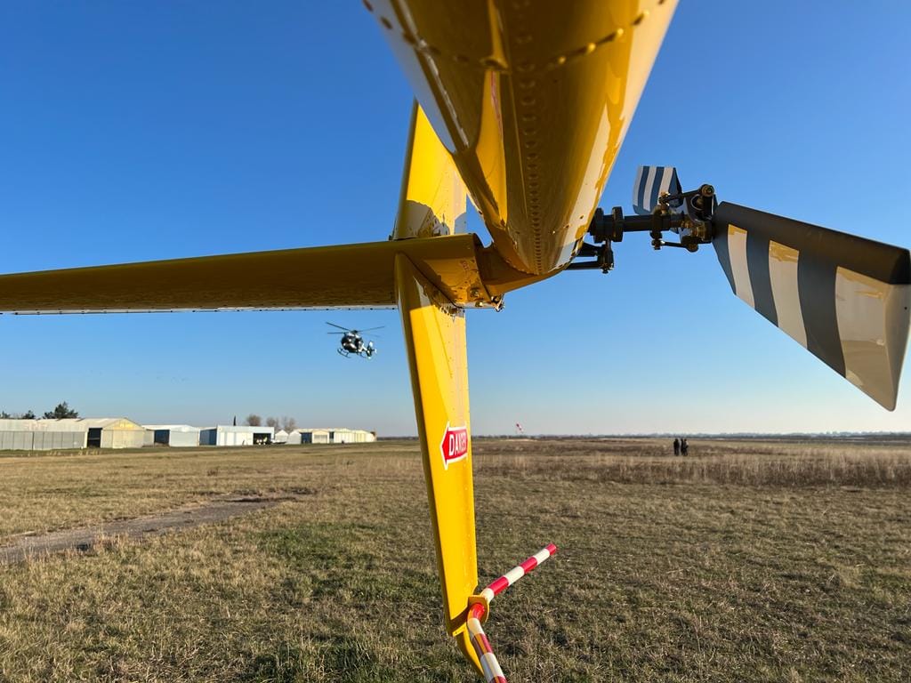 Tentation Hélico pour Futur(e) Pilote ou Passionné(e)