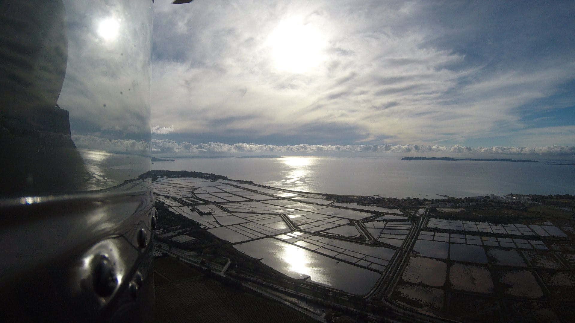 Hyères et ses alentours en Hélicoptère - 20 min