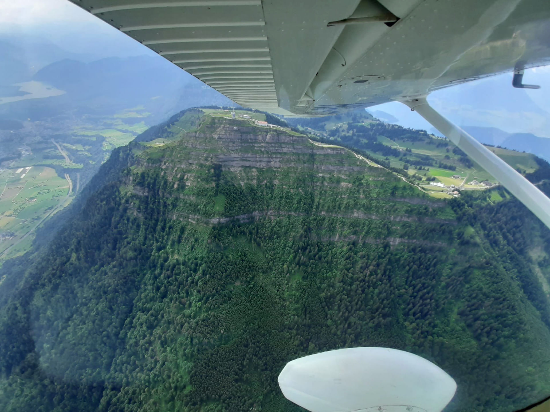 Flug übers Mittelland und Rigi/Pilatus