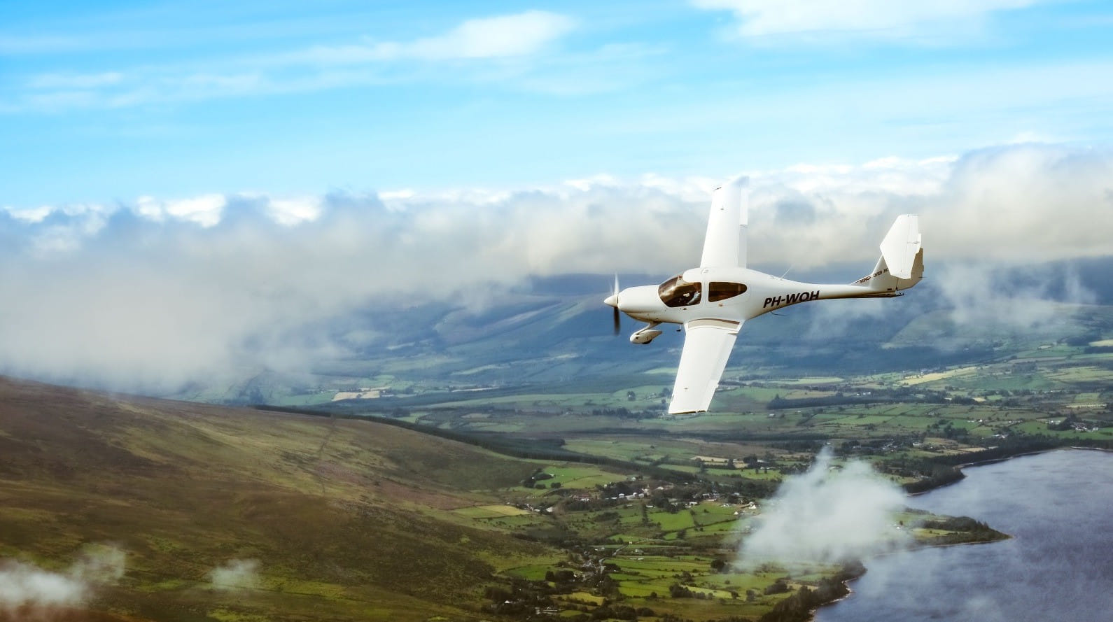 Sightseeing flight over Texel and Amsterdam