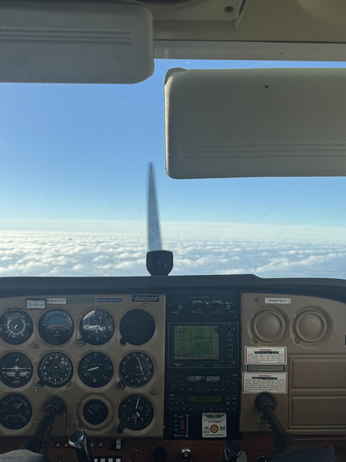 Vue du cockpit du Cessna 172