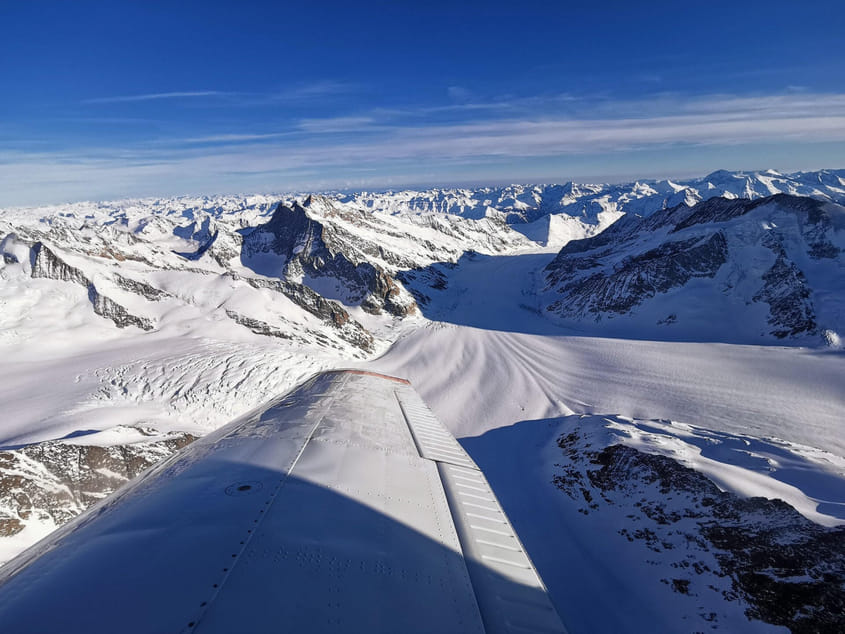 Matterhorn-Flug mit Landung in Locarno