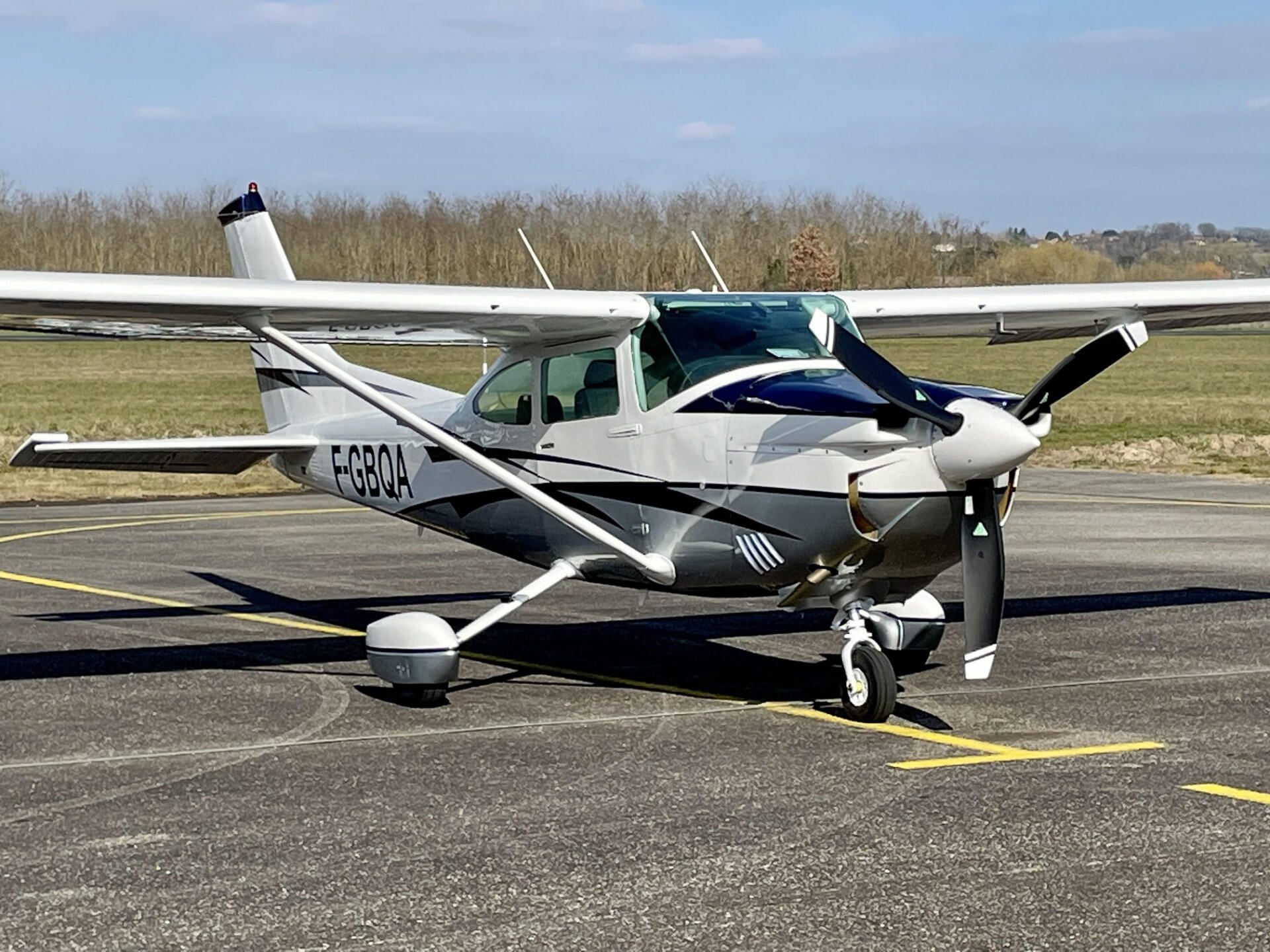 Cessna 182