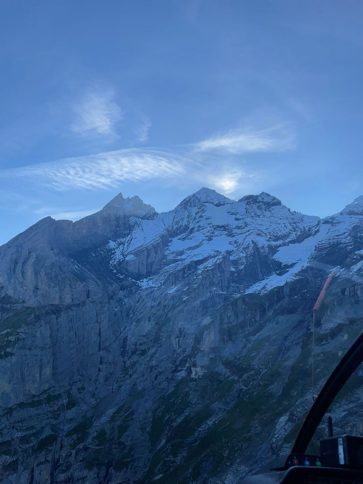 Oeschinensee Rundflug