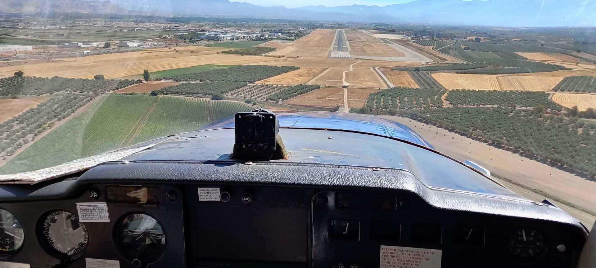Introductory flight over Granada city