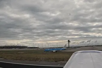 Rundflug über Potsdam, Berlin und den BER