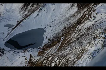 Survol du Pic du Midi et des vallées pyrénéennes depuis Pau