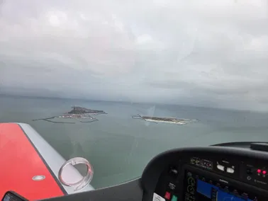 Island discovery flight to Helgoland via Ameland and Borkum