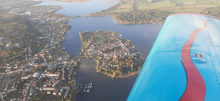 Schloss Sanssouci und Werder aus der Vogelperspektive