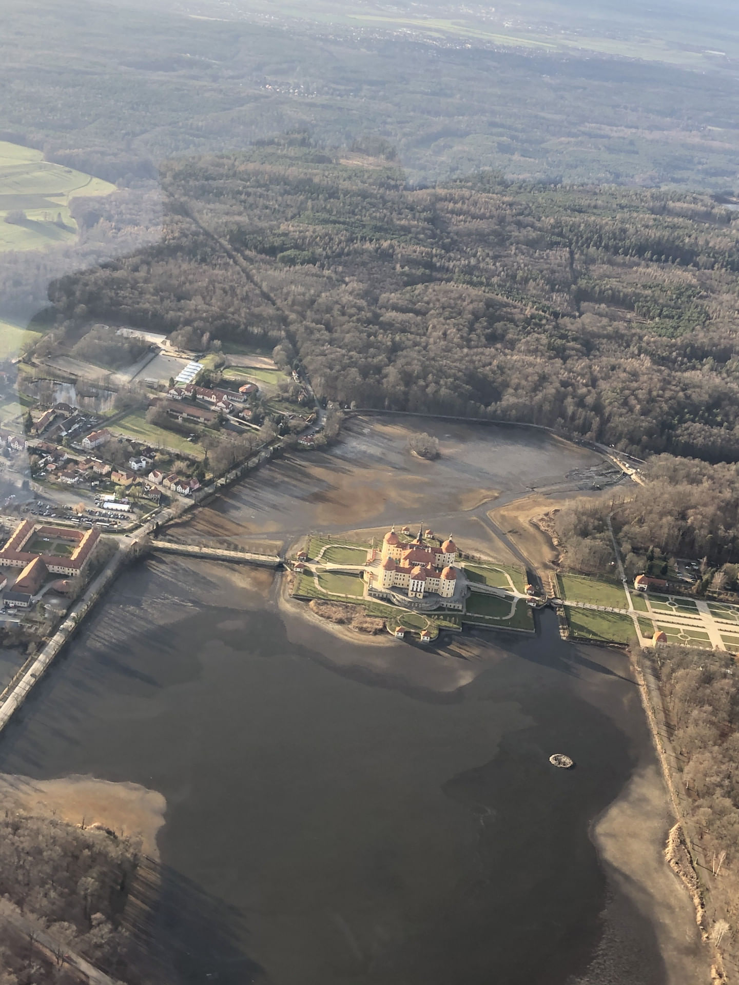 Flug nach Wunsch: Rundflug, Streckenflug oder Tagesausflug