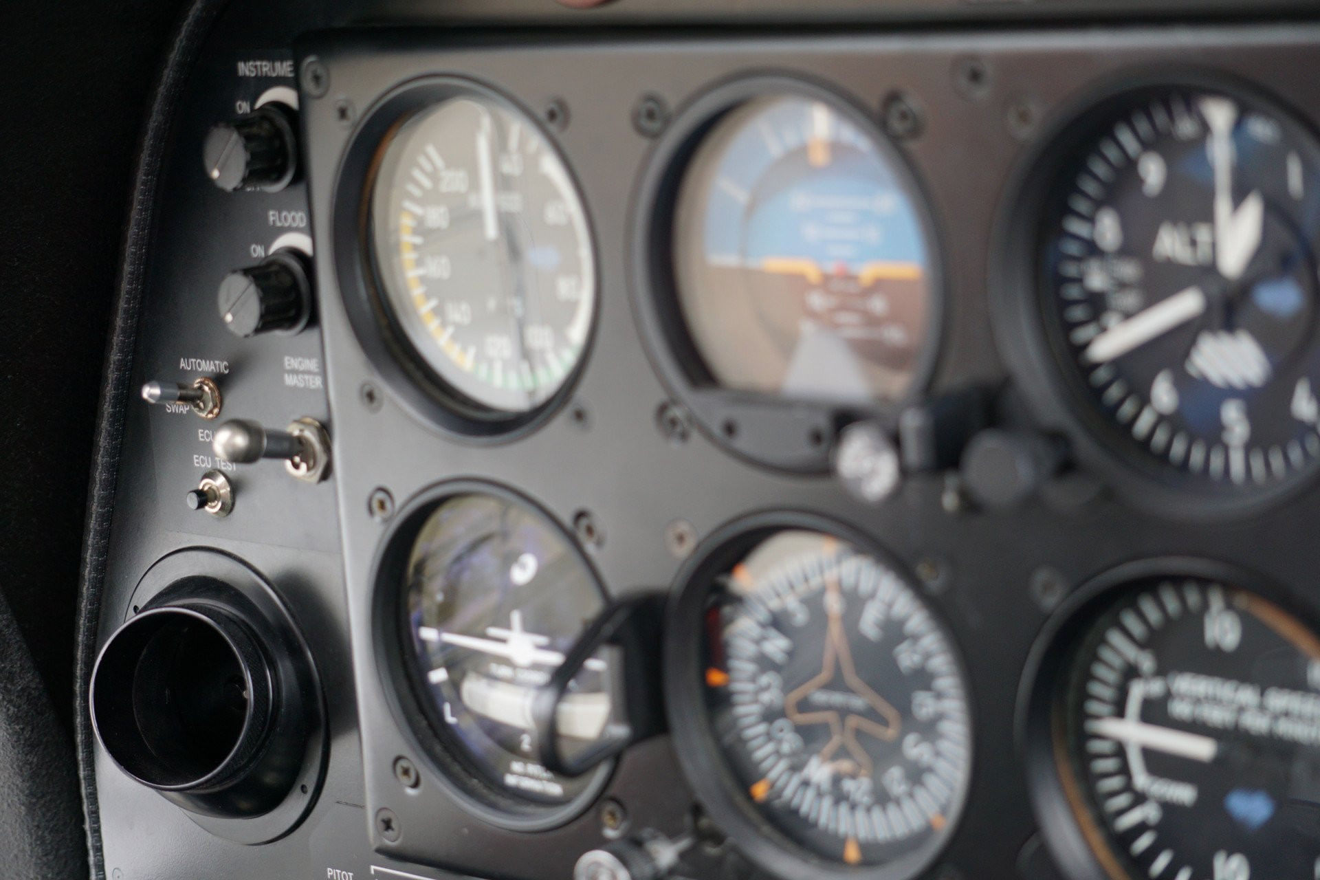 De Charleroi à Reims, en Champagne / From Charleroi to Reims