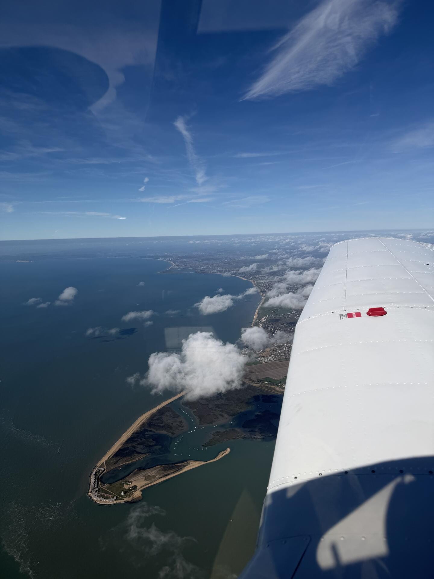 Sightseeing flight with possibility to land at Lee on Solent