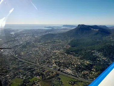 Baptême de l'air au sud de la Provence Verte