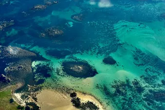 Survol de la côte Nord et retour par la Pointe Saint Mathieu