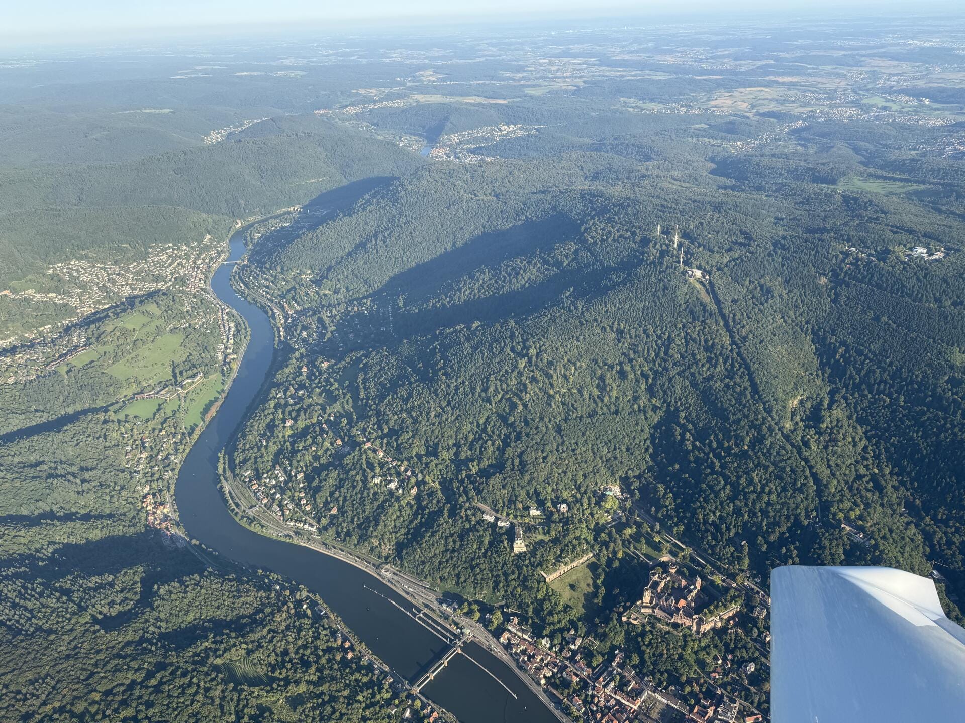 Ab Worms: Dein Wunsch-Rundflug über die Region