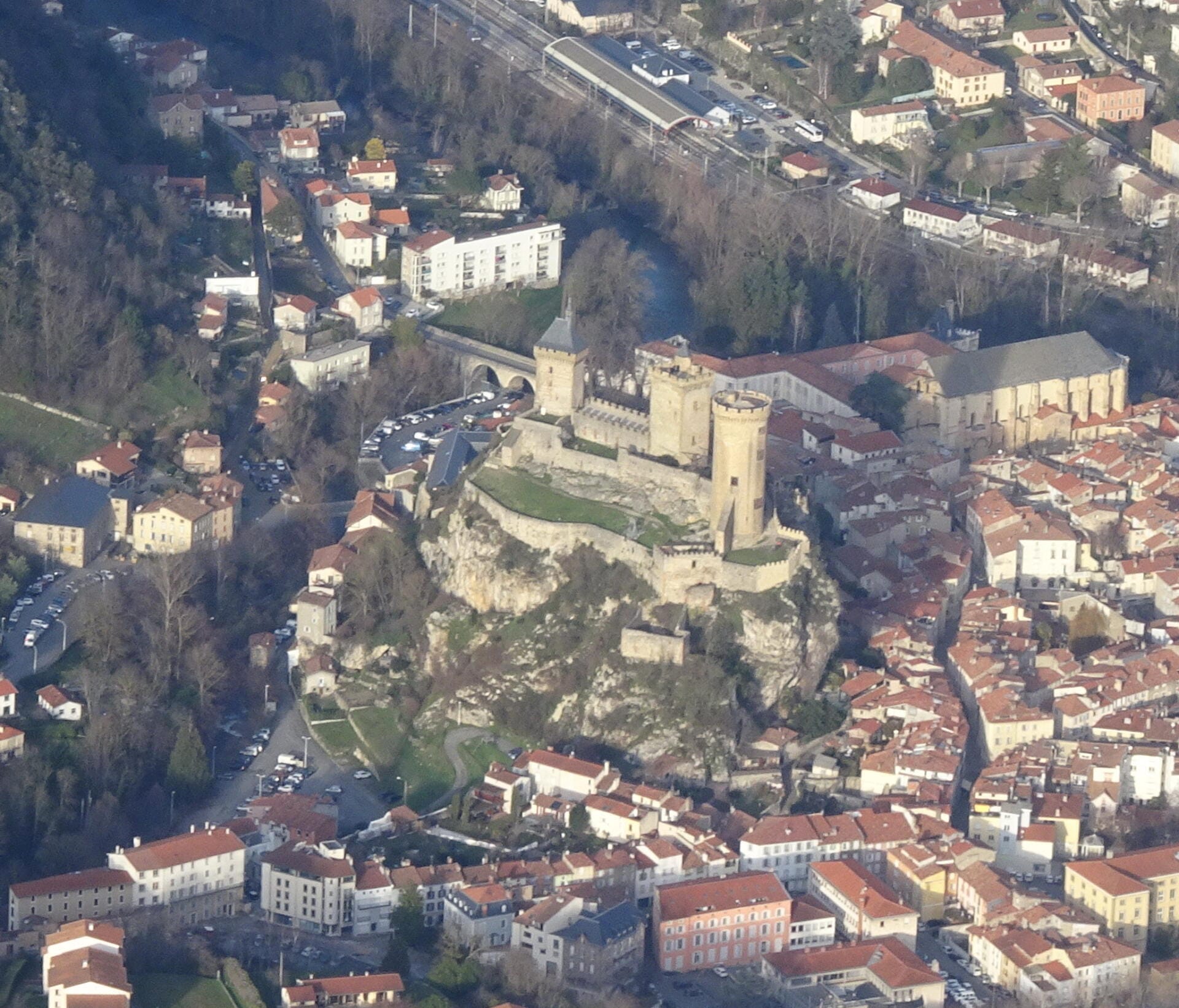 Le château de Foix et ses 3 tours