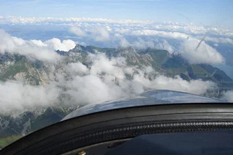 Vol au-dessus du Mont Blanc depuis Pontarlier