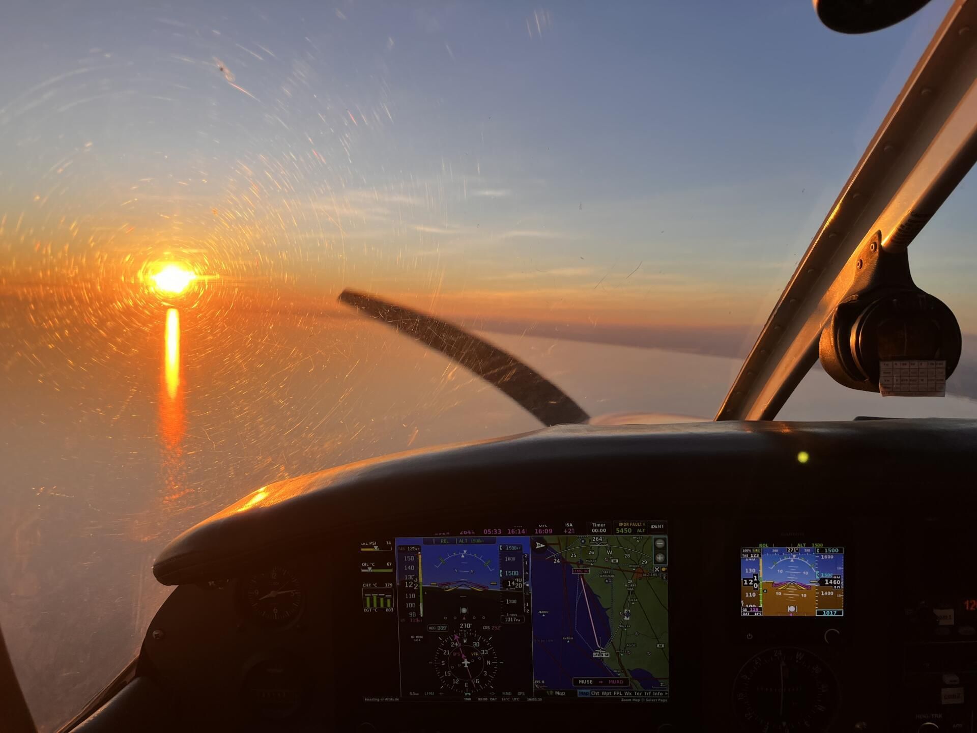 Découverte aérienne de Béziers et l’Oppidum d’Ensérune
