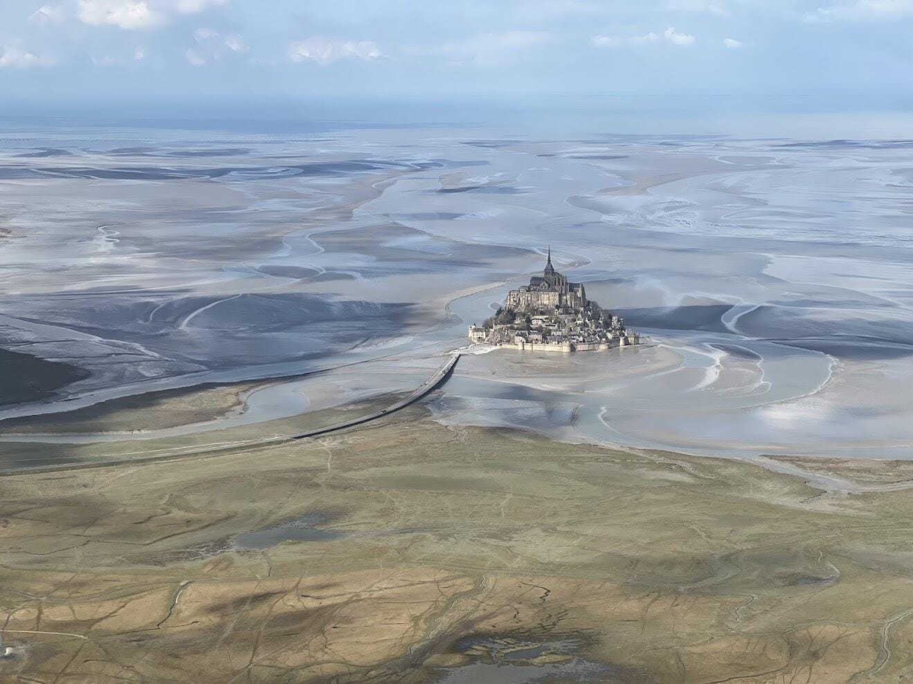 Survol du Mont Saint Michel et des plages du débarquement
