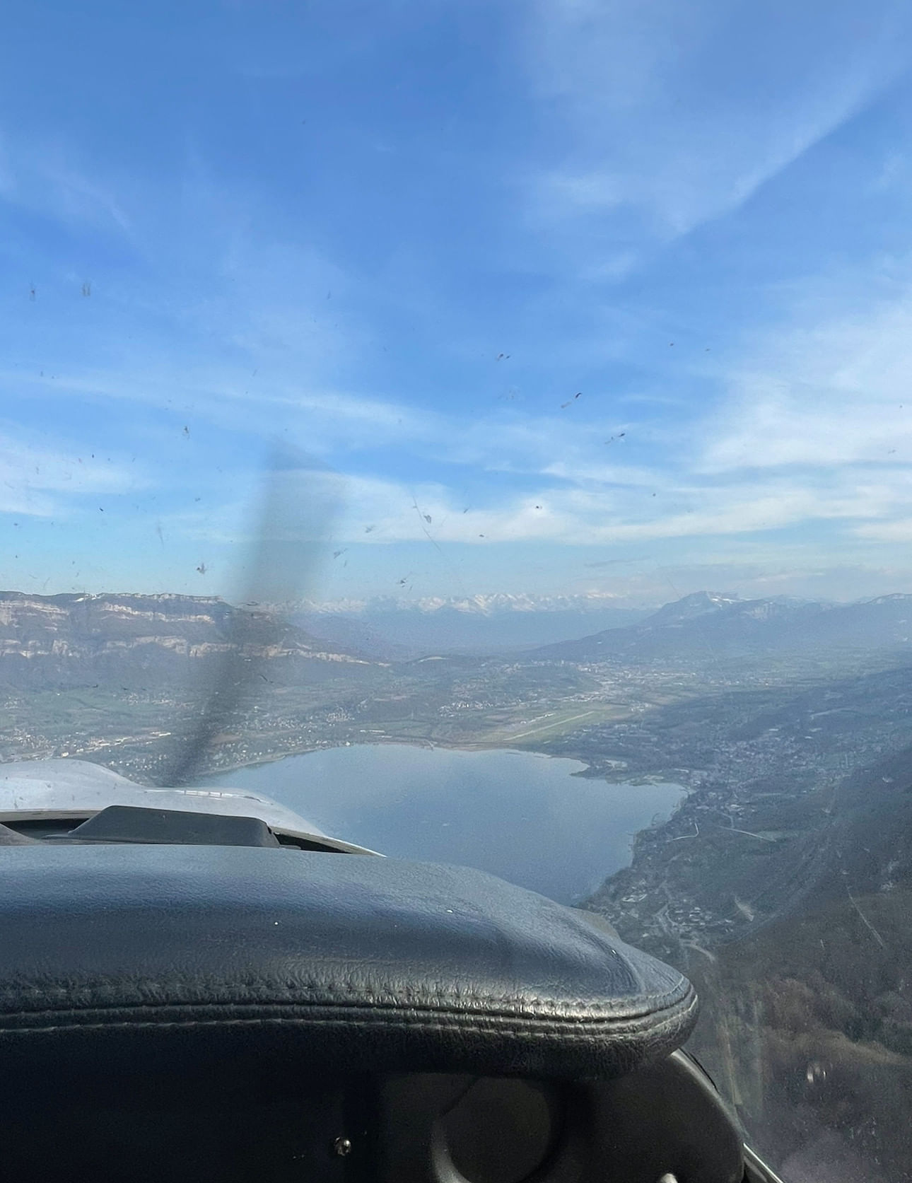 Vol au dessus du Lac du Bourget