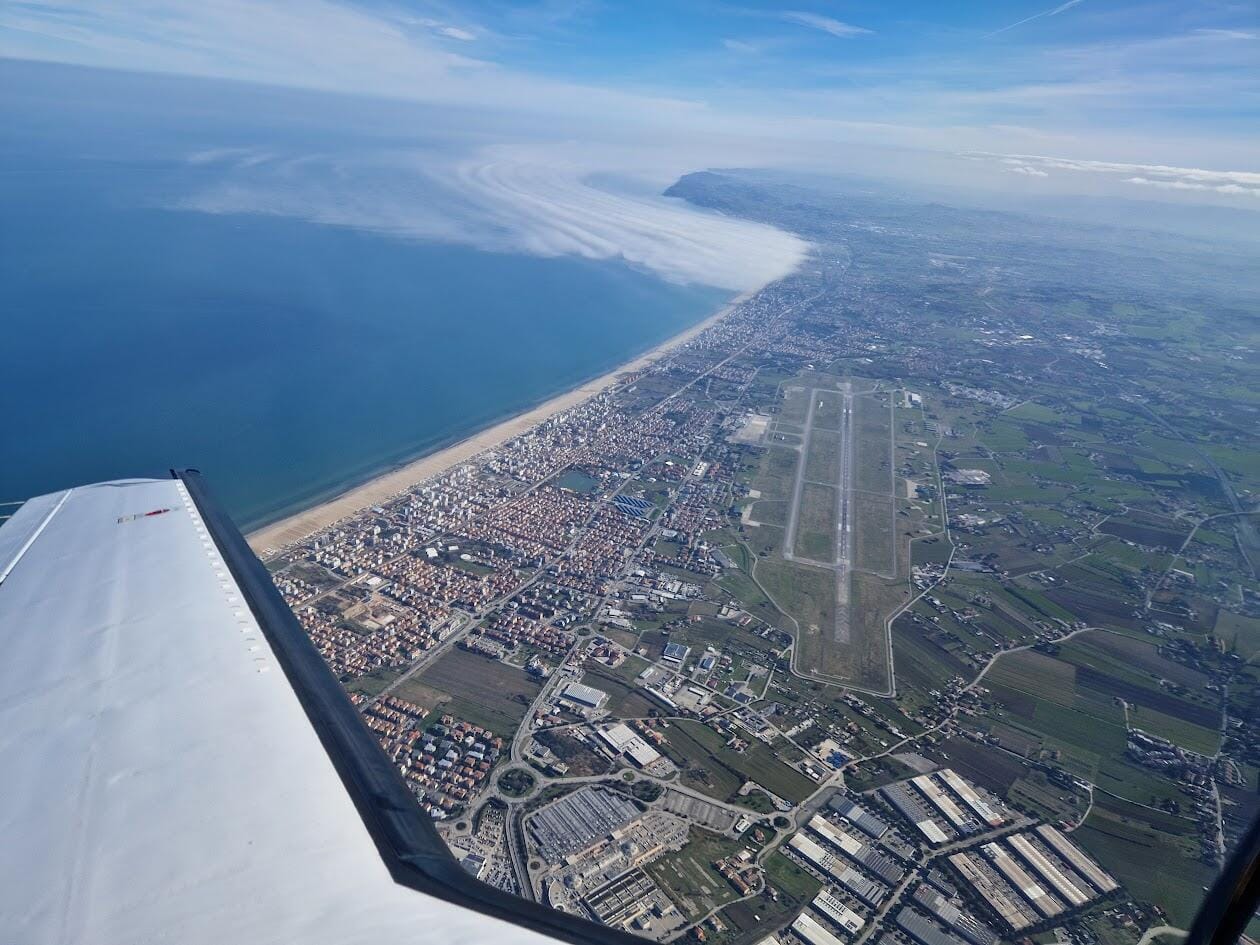 Milano - Cannes, lunch on the Croisette beach!