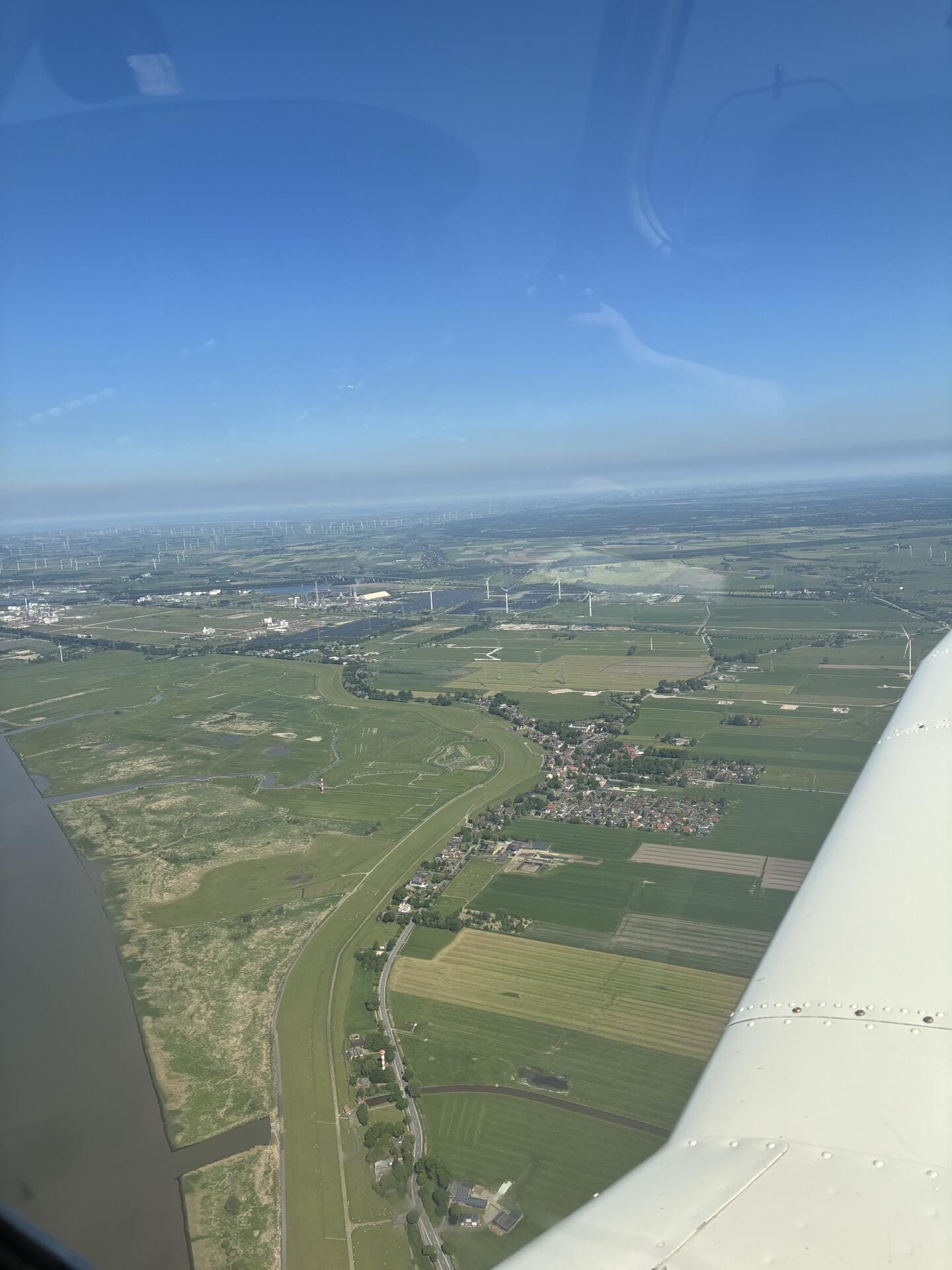 Dein Haus aus der Luft – Individueller Rundflug ab Lübeck