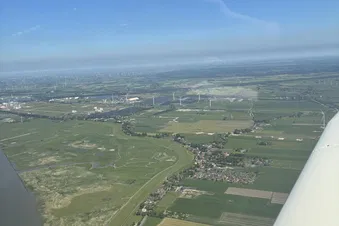 Dein Haus aus der Luft – Individueller Rundflug ab Lübeck