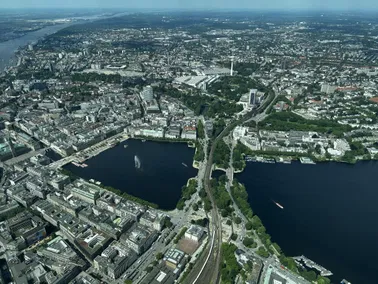 Moin Hamburg! City-Rundflug in der Cessna