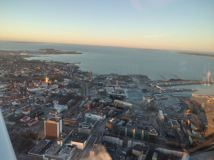 Two Capitals, One Flight - Helsinki and Tallinn from the air