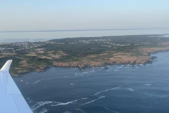 Yeu en or : tour de l'ile au coucher du soleil