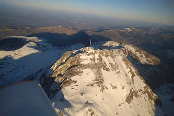 Balade aérienne vers le pic du midi de Bigorre depuis Muret