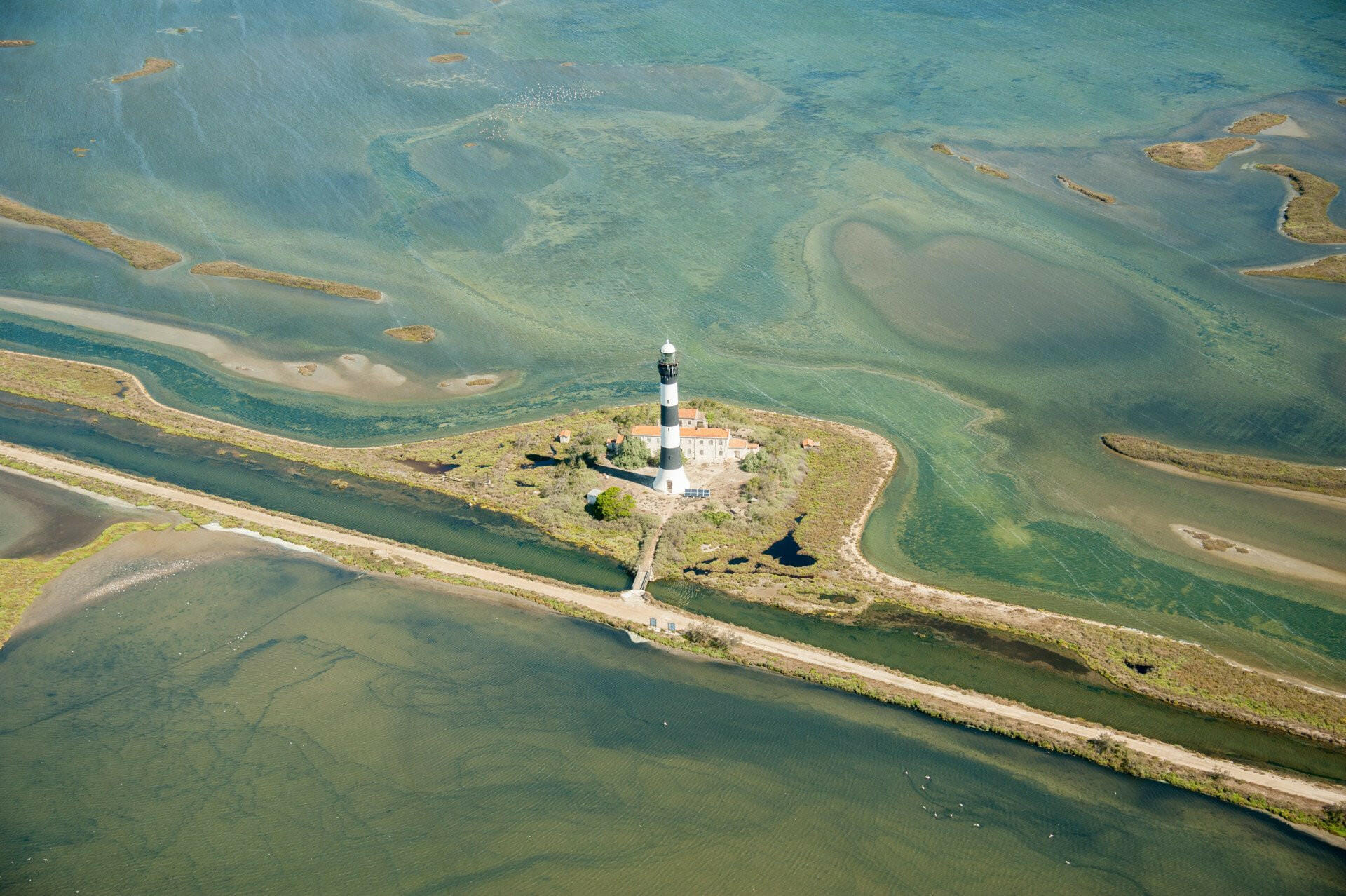Vol Hélico - Au fil du Rhône et de la côte Camarguaise