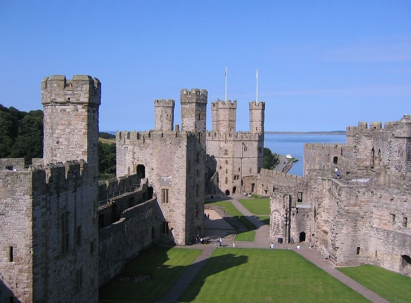 Join me on a flight to Caernarfon for the day!