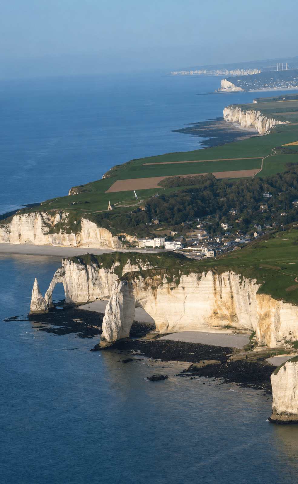 🛩️  Envolez-vous vers Étretat  🛩️