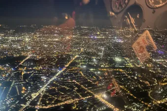Lyon vue du ciel - de jour comme de nuit