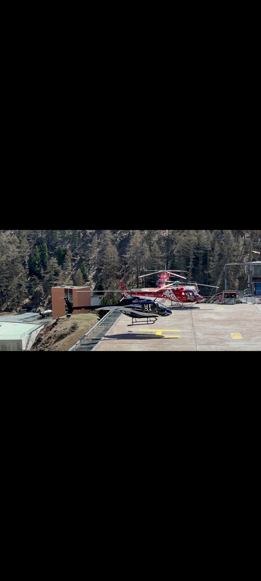 Vol sur mesure en hélicoptère à turbine depuis Sion