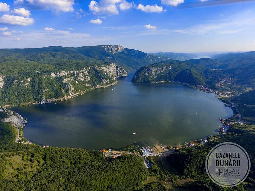 Danube Canyon Sightseeing - Zbor prezentare Cazanele Dunarii