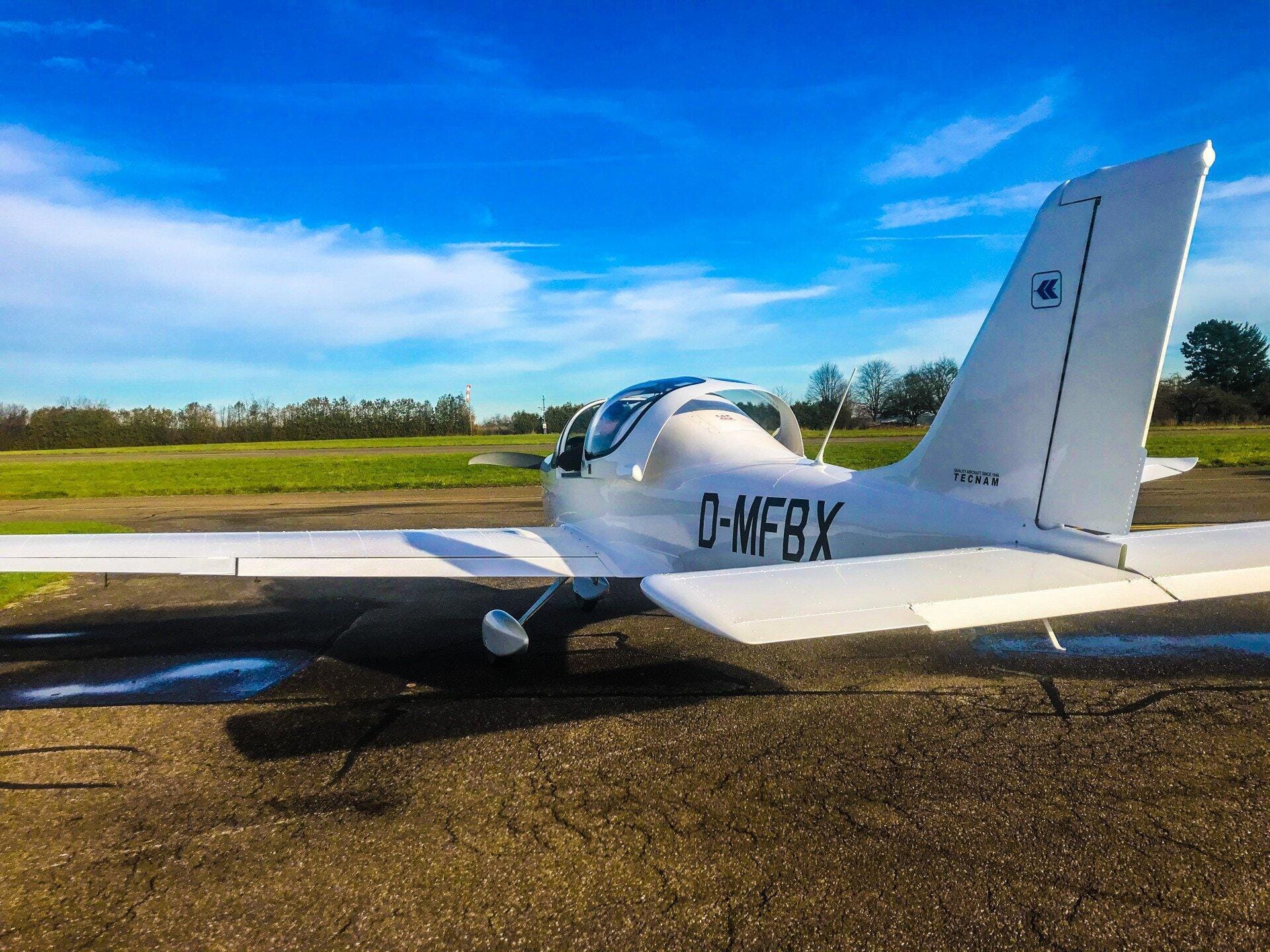 Tecnam P2002
