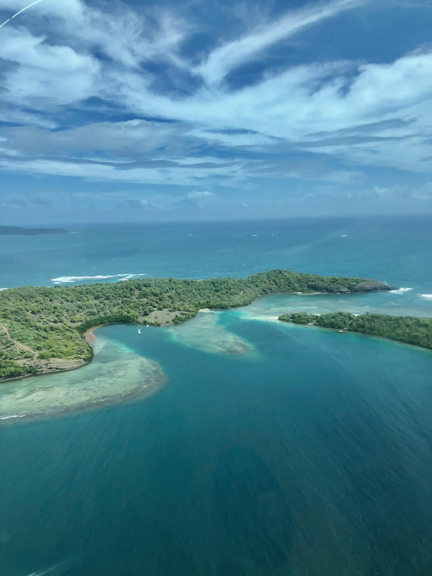 Tour complet de l'île aux fleurs