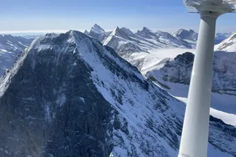 05. Berner Alpen mit Eiger, Mönch und Jungfrau (CHF)