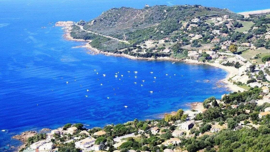 * Rive Nord - Ajaccio en Hélicoptère - Vol Partagé