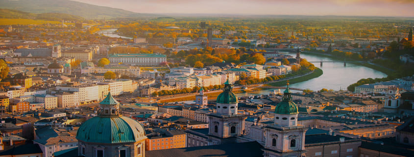 Panoramaflug über Wien: Ein unvergessliches Erlebnis zwischen Stadt, Donau und Alpen