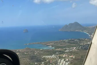À la découverte du rocher du Diamant et des Anses d’Arlet