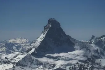 Exklusiver Rundflug über die Schweiz