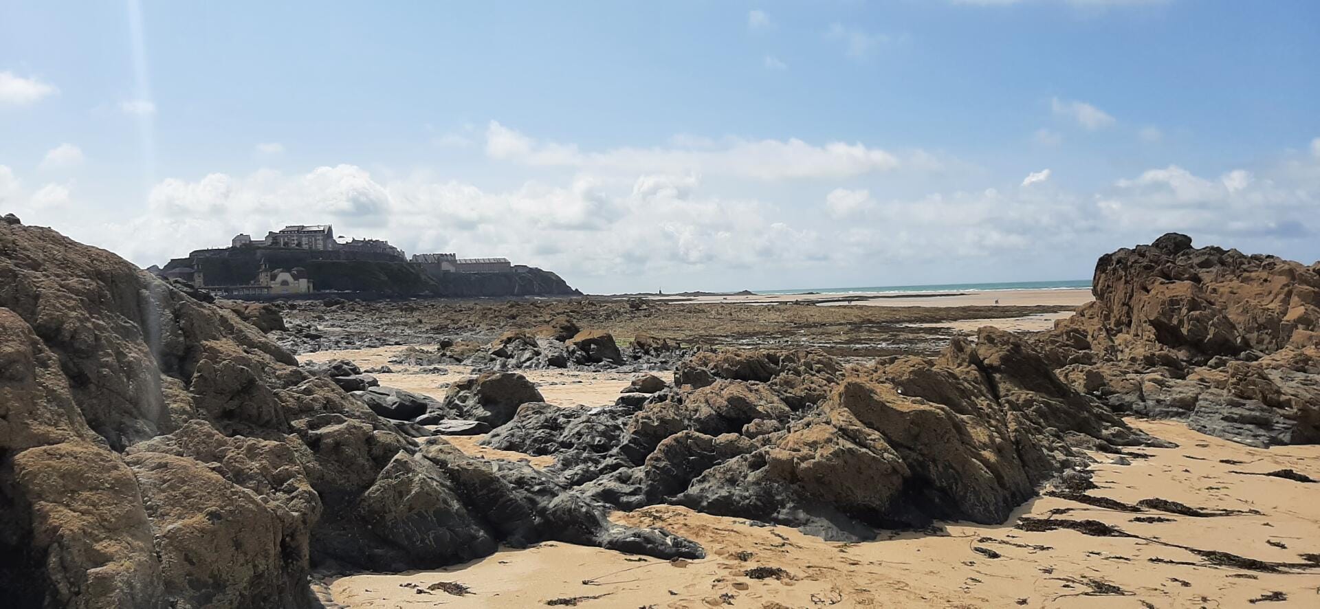 Destination Granville - le Mont St Michel vu autrement