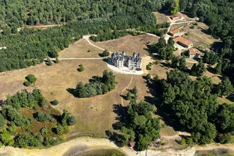 Angoulême et ses alentours en Hélicoptère - 30 min
